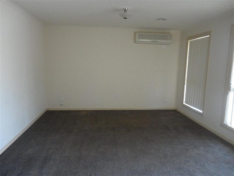 5 Sloan Street, South Morang VIC 3752