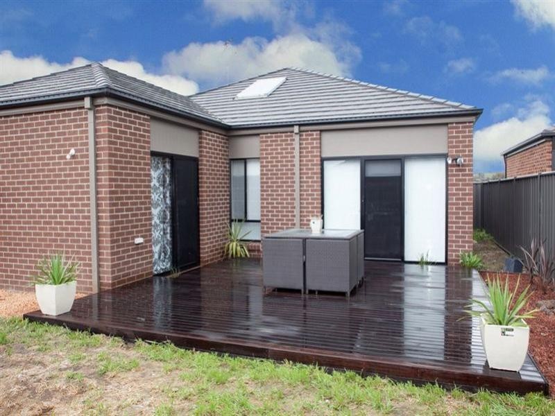 19 Callaway Crescent, Mernda VIC 3754