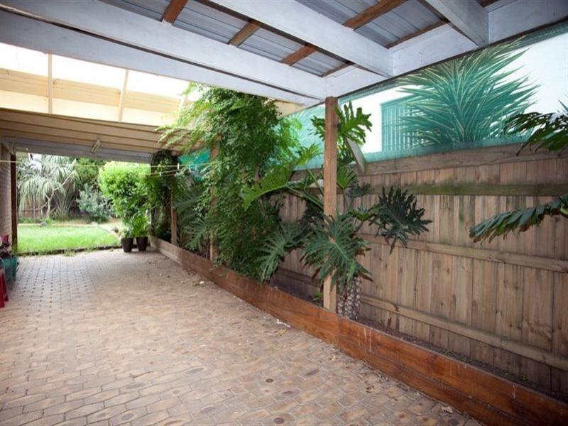 33 Buckland Crescent, Epping VIC 3076
