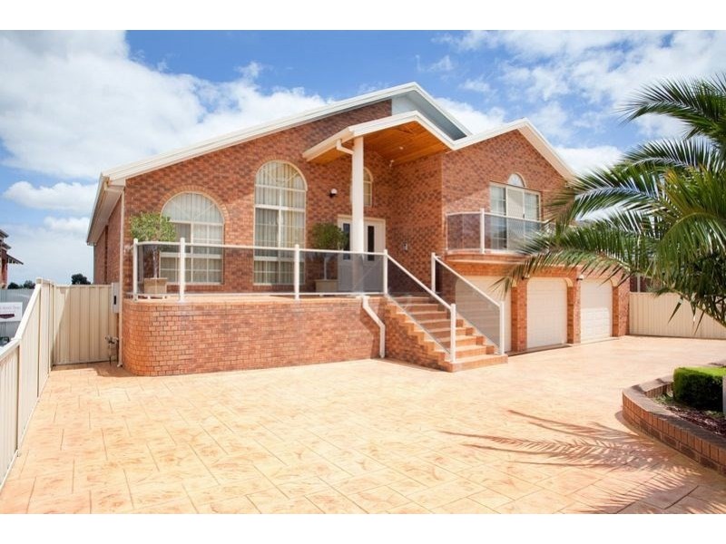 7 Brabham Drive, Mill Park VIC 3082