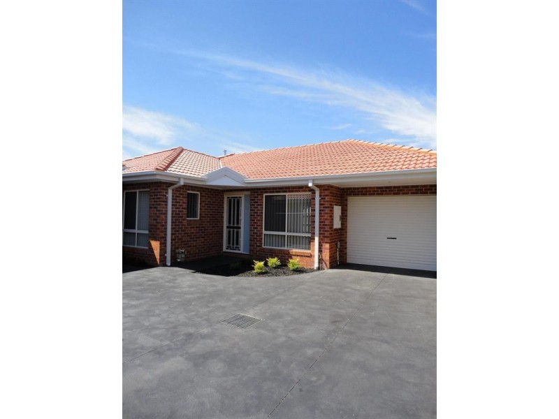 2/43 Derrick Street, Lalor VIC 3075
