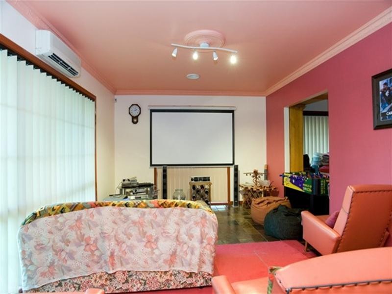 6 Brush Road, Epping VIC 3076