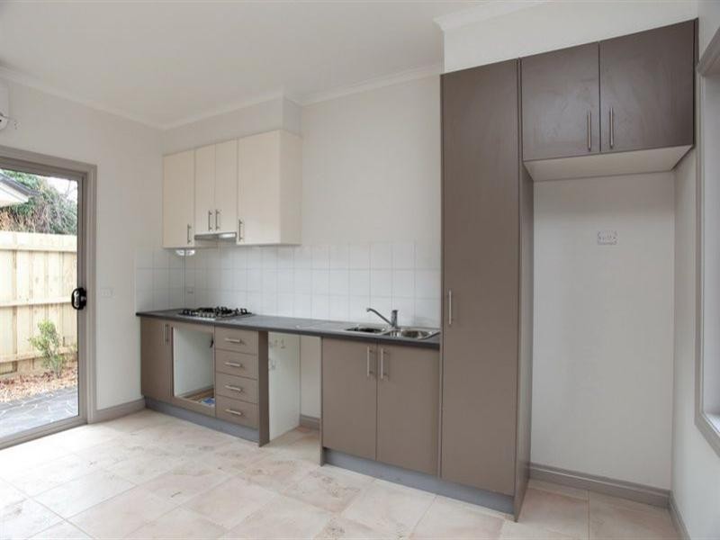 1/58-60 Memorial Avenue, Epping VIC 3076