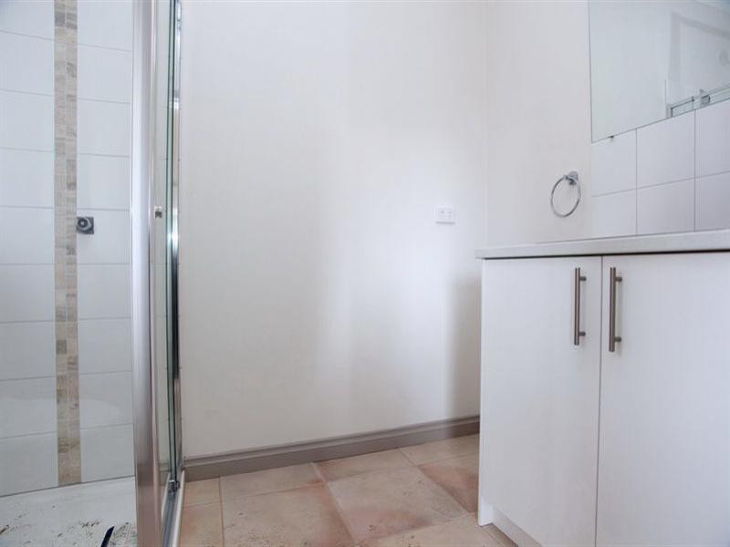 1/58-60 Memorial Avenue, Epping VIC 3076