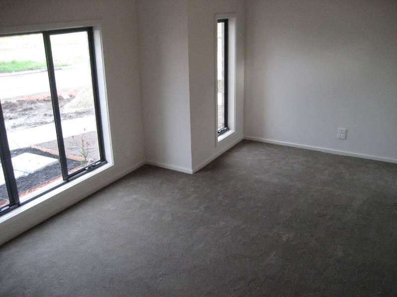 1/27 Glenorchy Way, South Morang VIC 3752