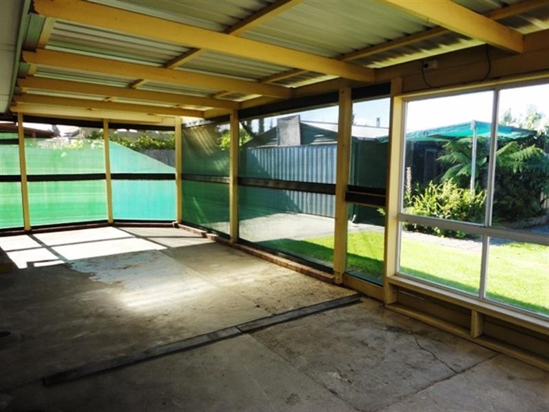 42 Burton Street, Lalor VIC 3075