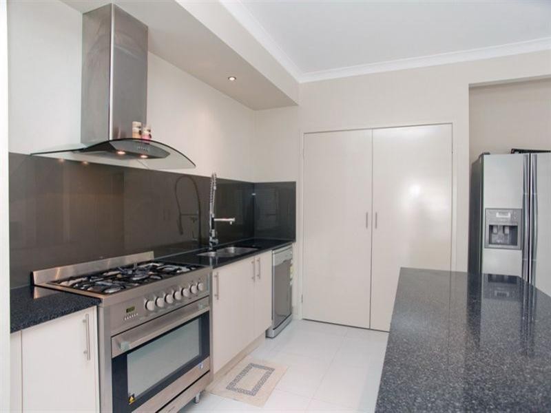 27 Quartz Grove, Epping VIC 3076