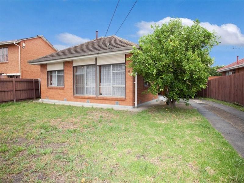 15 Merino Avenue, Dallas VIC 3047