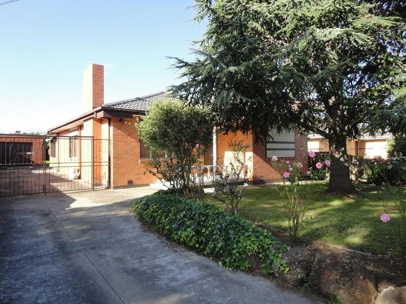 18 Coulstock Street, Epping VIC 3076