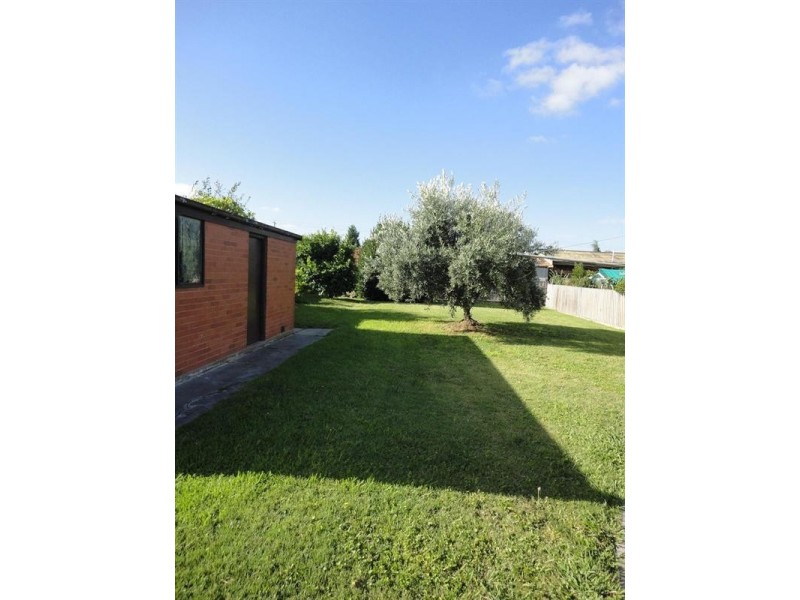 18 Coulstock Street, Epping VIC 3076