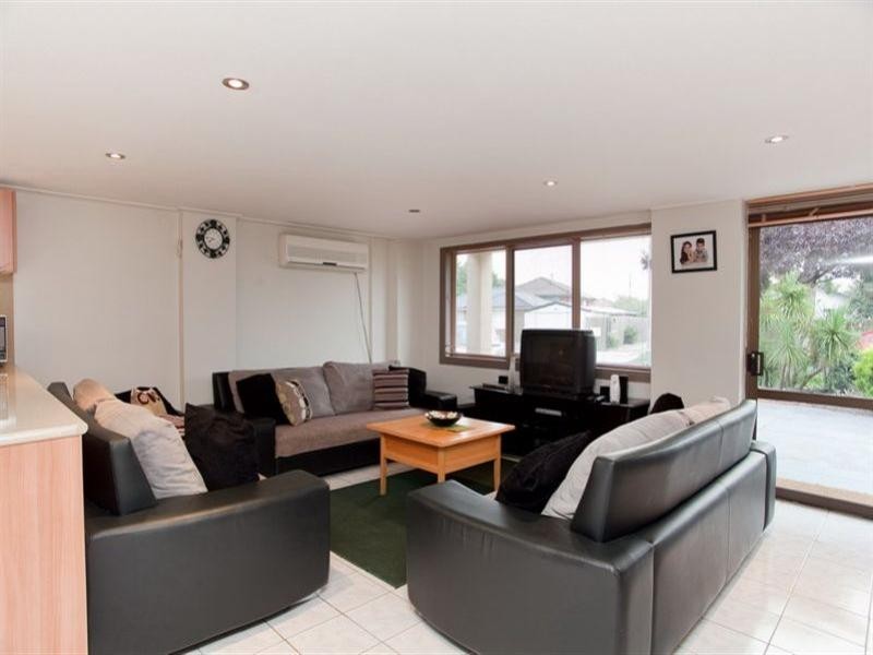 4 Bega Court, Lalor VIC 3075