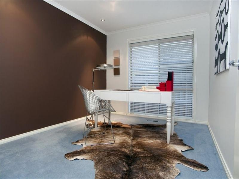 38 Trinity Way, South Morang VIC 3752