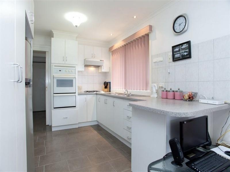 2A Tatlow Drive, Epping VIC 3076