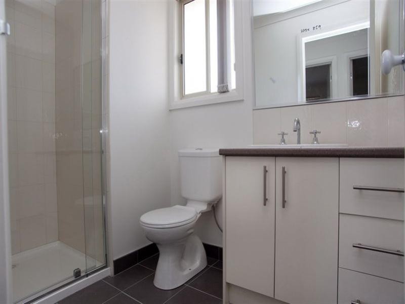 6/4 Pratt Street, Reservoir VIC 3073