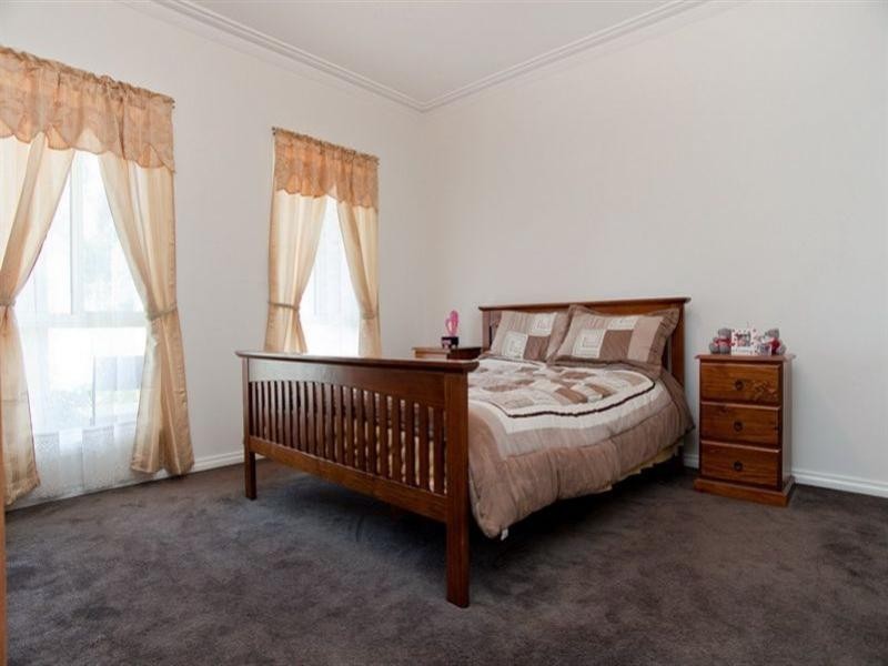 26 Echuca Way, Epping VIC 3076