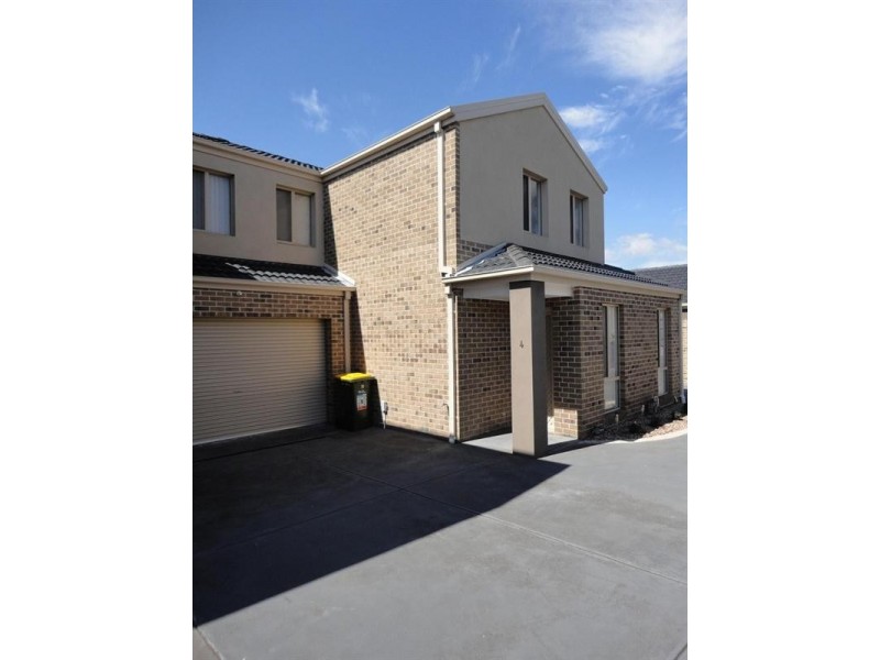 4/17 Simon Court, Epping VIC 3076