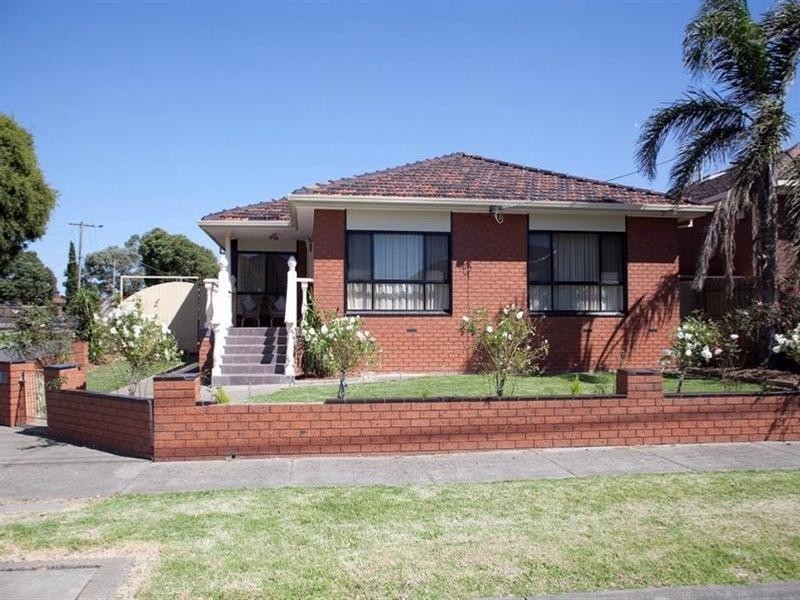 17 Wodonga Crescent, Thomastown VIC 3074