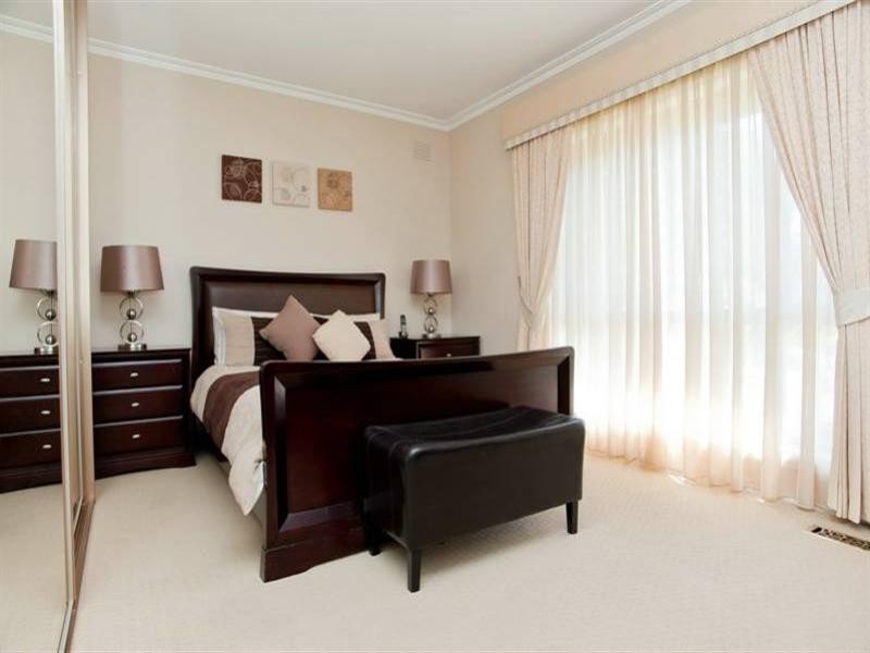 17 Wodonga Crescent, Thomastown VIC 3074