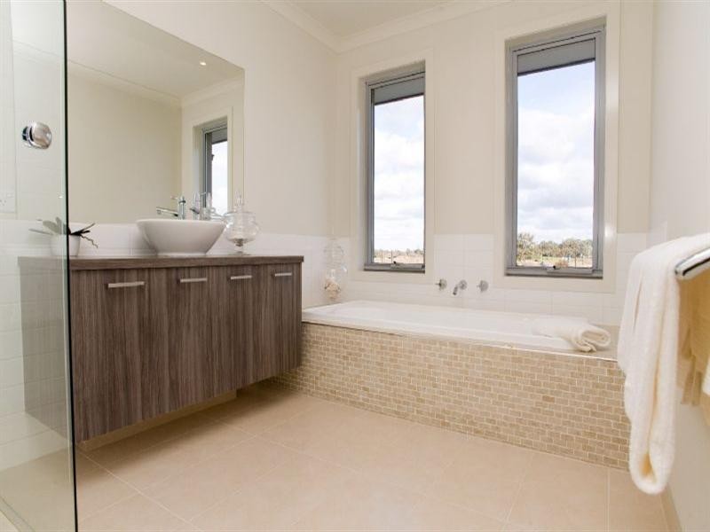 36 Avoca Avenue, Mernda VIC 3754