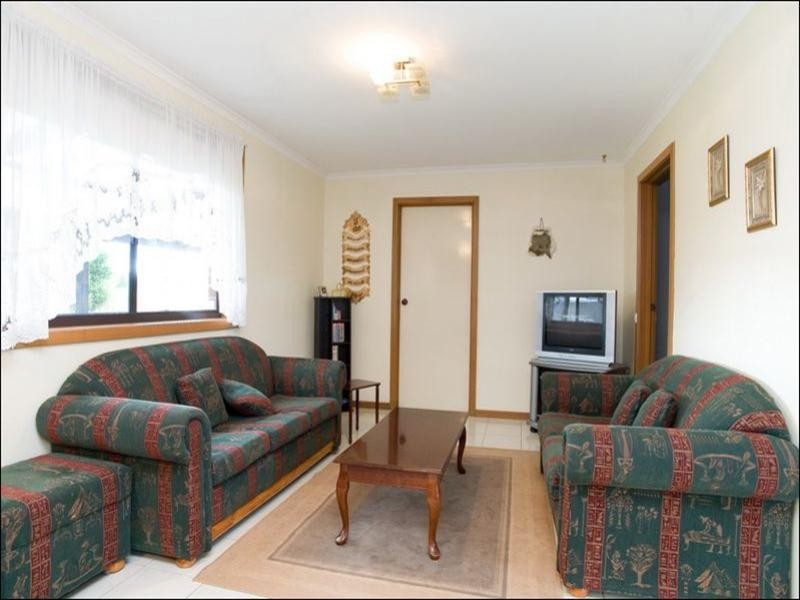 24 Halter Crescent, Epping VIC 3076