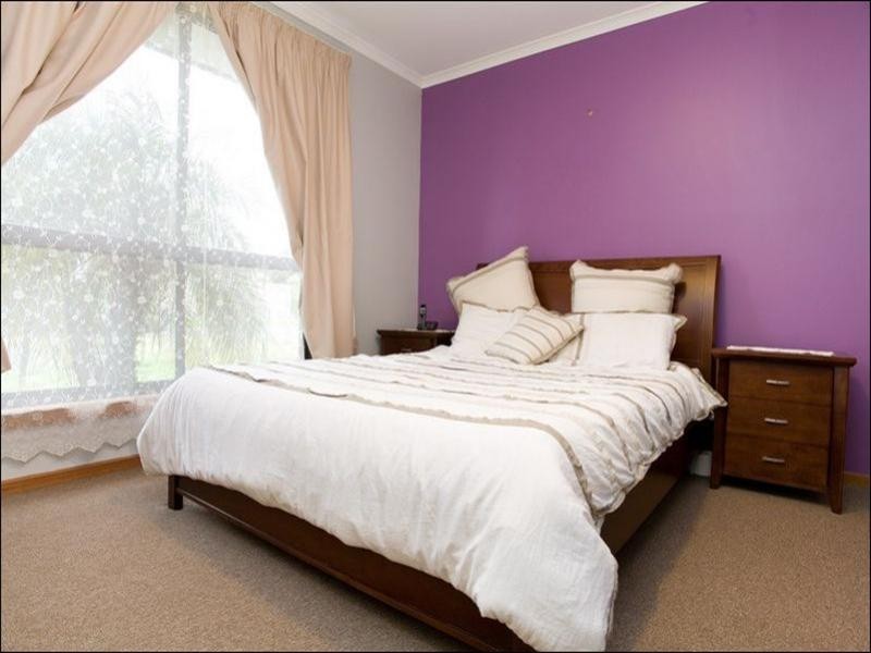 24 Halter Crescent, Epping VIC 3076