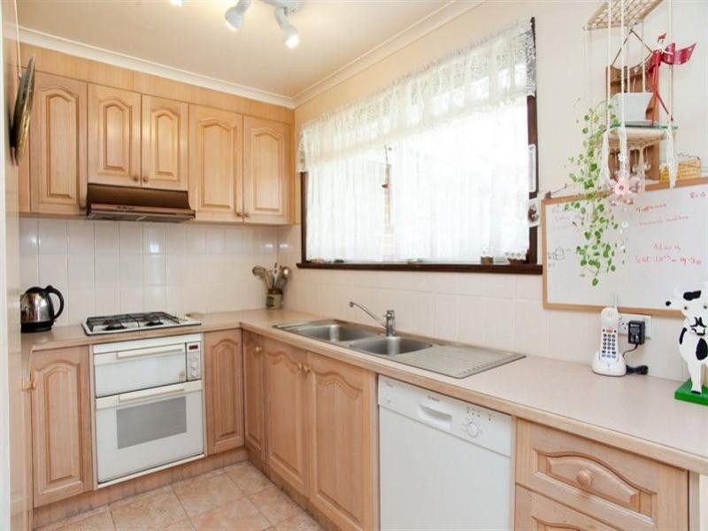 13 Ashdown Court, Lalor VIC 3075