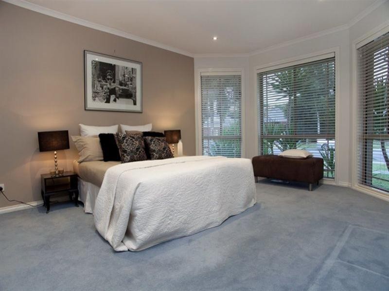 38 Trinity Way, South Morang VIC 3752