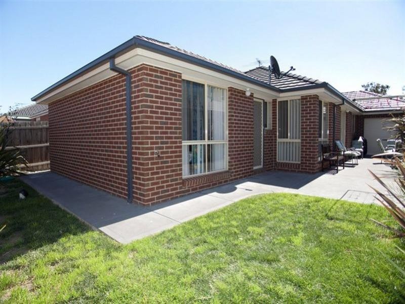 10 Ellendale Way, South Morang VIC 3752