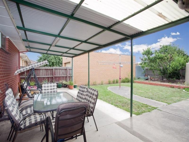 6 Philip Court, Thomastown VIC 3074