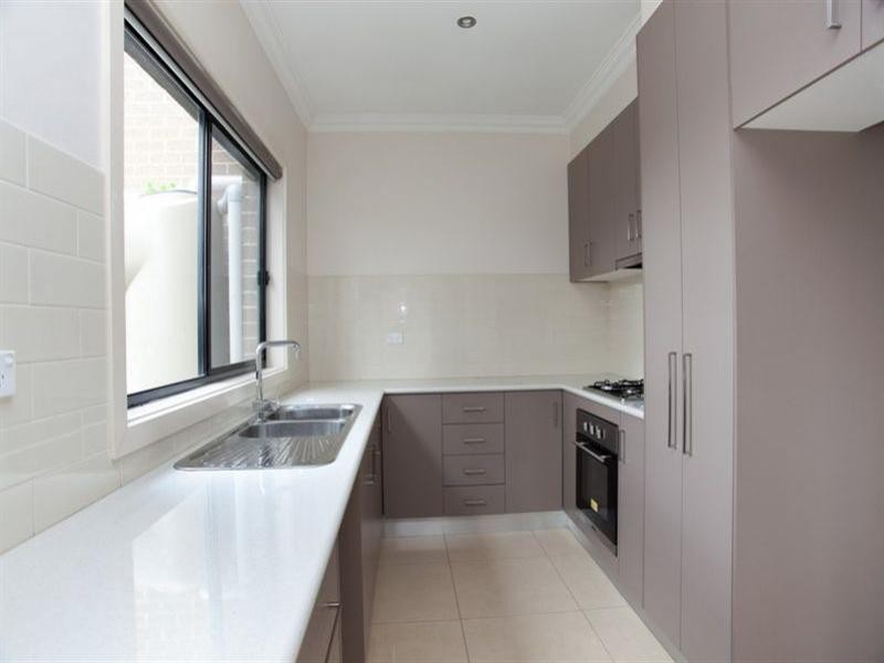 2/7 Old plenty Road, South Morang VIC 3752