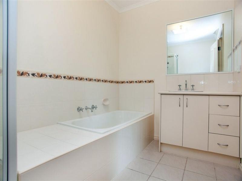 50/90 Edgars Road, Thomastown VIC 3074