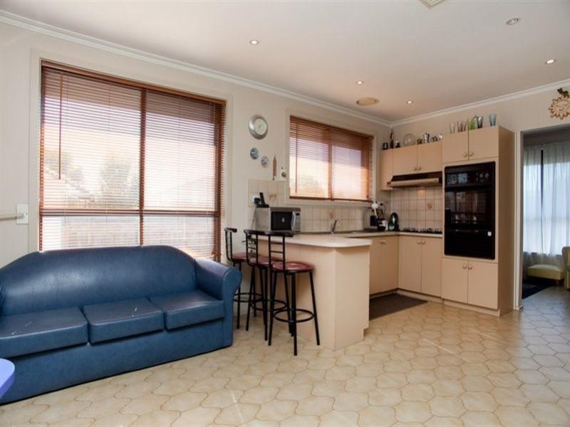 6 Clover Court, Thomastown VIC 3074