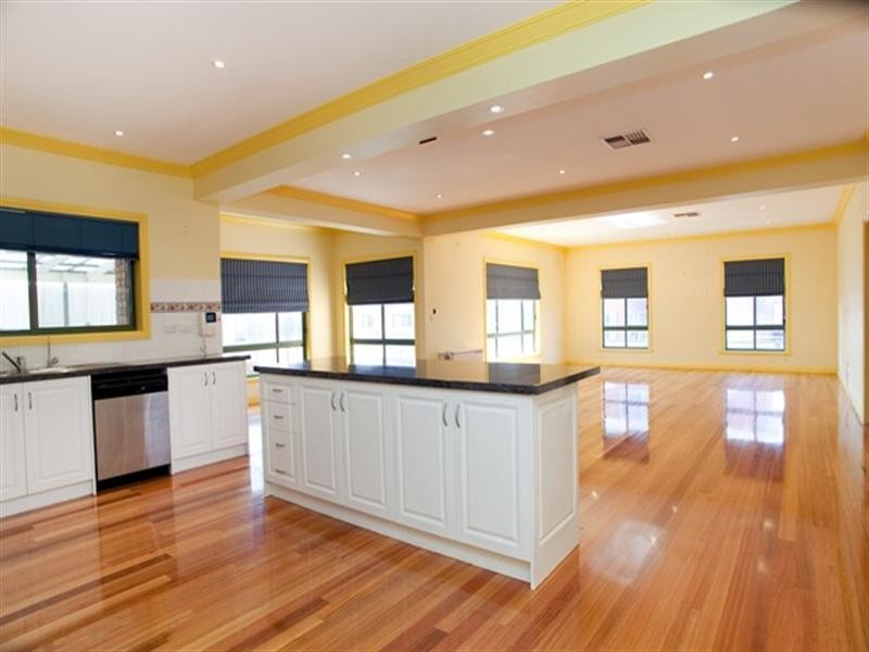 3 Kayla Court, Epping VIC 3076