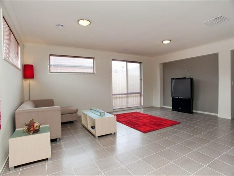 4 Sundial Parade, Epping VIC 3076