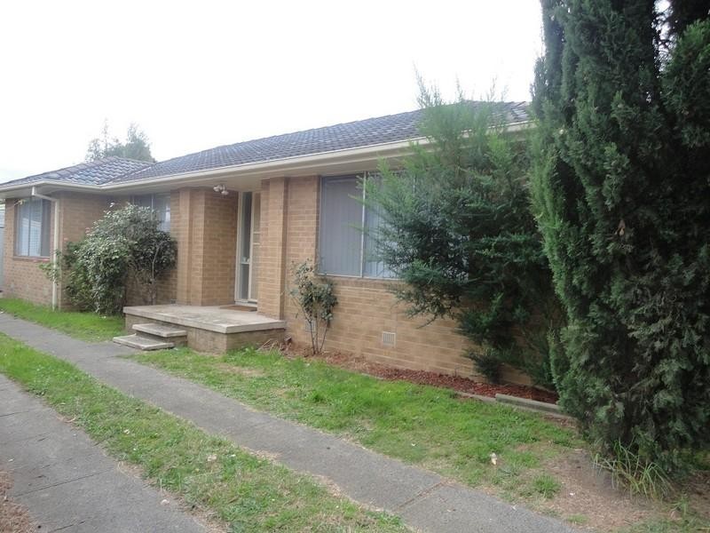 25 Lowalde Drive, Epping VIC 3076