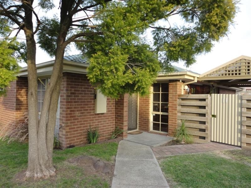 11 Aurora Close, Epping VIC 3076