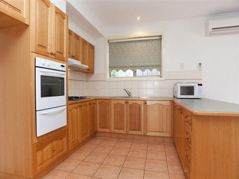 55 Grevillia Drive, Mill Park VIC 3082