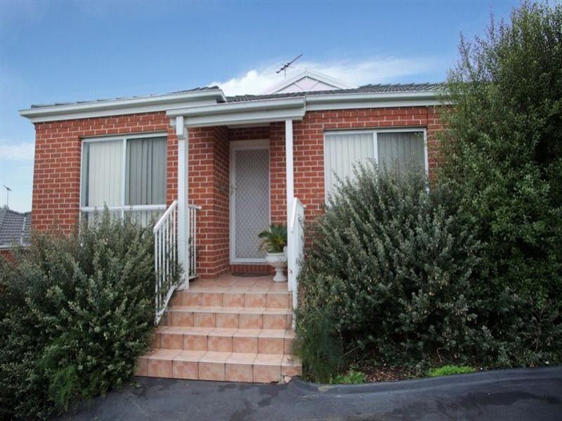 4/35 Rokewood Crescent, Meadow Heights VIC 3048