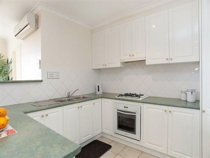 4/35 Rokewood Crescent, Meadow Heights VIC 3048