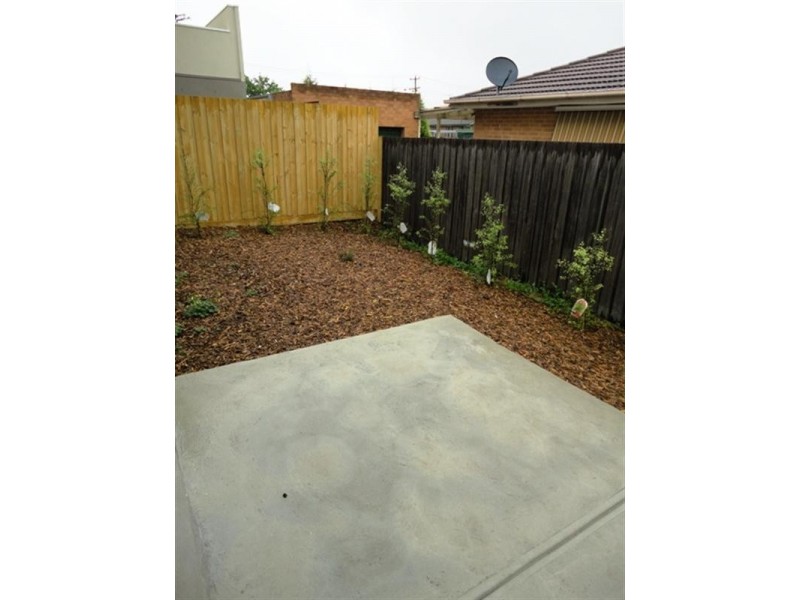 1 and 3/47 McDonalds Road, Epping VIC 3076