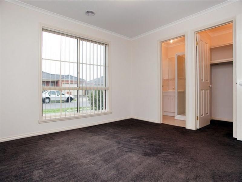 10 Herd Place, Epping VIC 3076