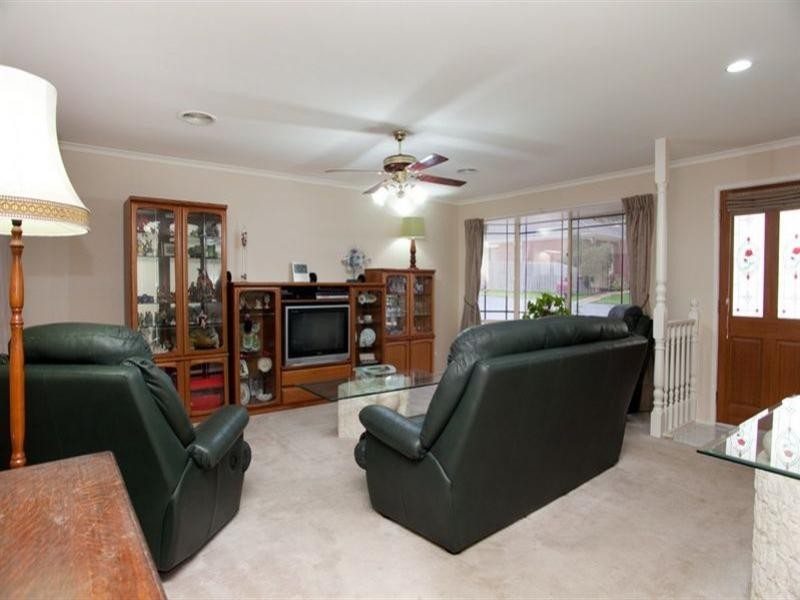 12 Redgum Court, Mill Park VIC 3082