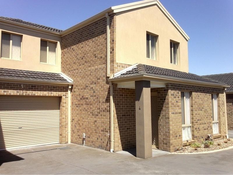 4/17 Simon Court, Epping VIC 3076