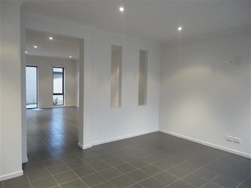 51 Lyndarum Drive, Epping VIC 3076