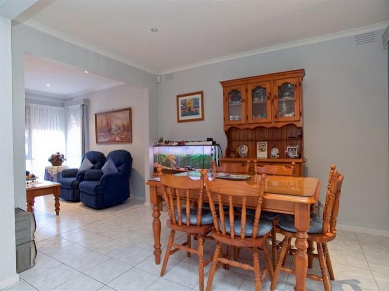 9 Pentland Drive, Epping VIC 3076