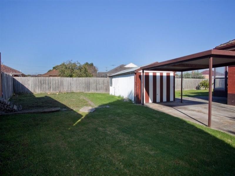 21 Cherry Court, Lalor VIC 3075