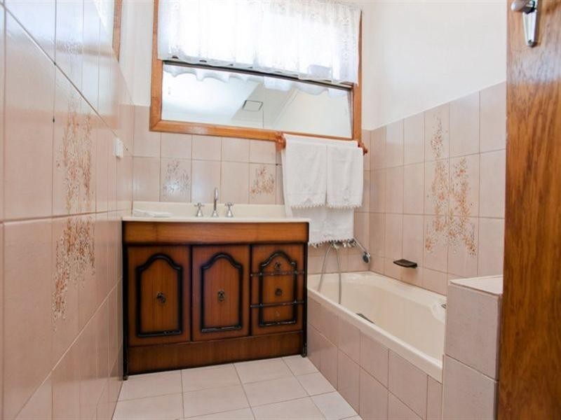 21 Cherry Court, Lalor VIC 3075