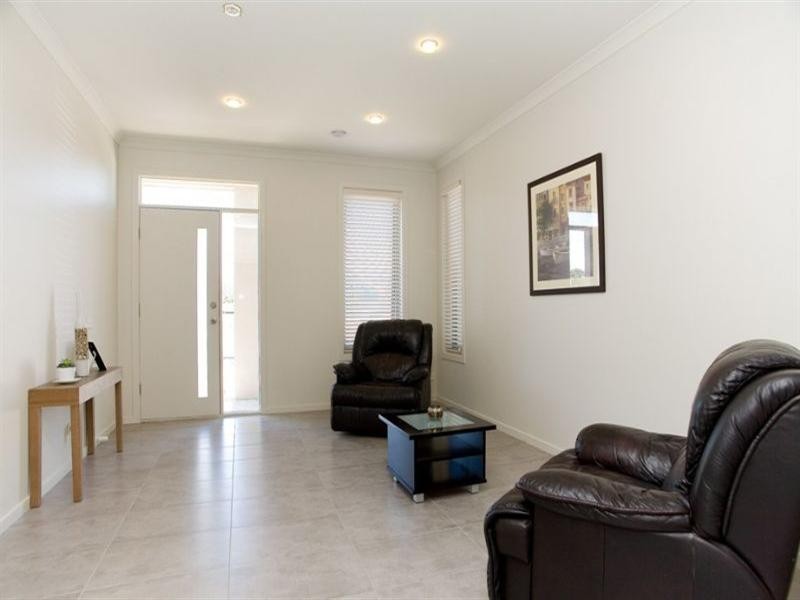 4 Alhambra Drive, Epping VIC 3076