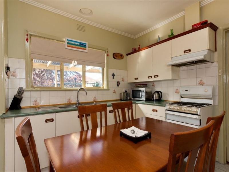 44 Locher Avenue, Reservoir VIC 3073