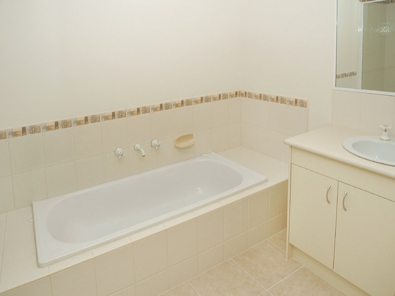 90 Edgars Road, Thomastown VIC 3074